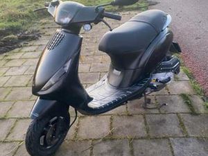 PIAGGIO ZIP SNOR 4T 2V 2014 OOK TE RUIL VOOR TYPHOON,STALKER — SCOOTERS | PIAGGIO — MARKTPLAATS