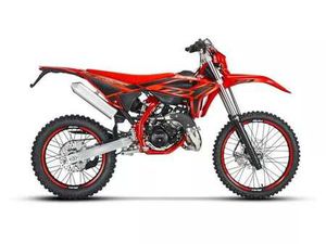 BETA RR 50 ENDURO SPORT MOPED RR 2T 50 - RED - NAJETO 2854 KM