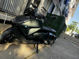 BMW CE-04