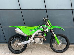 KAWASAKI 450 KX 2024 (105/MOIS)