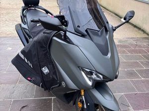 YAMAHA TMAX 560 TECH MAX