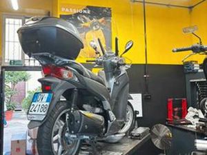 HONDA SH 300I GRIGIO