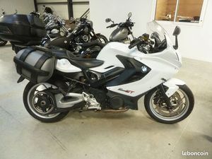 F800GT ABS 34174 KM MOD 2015 PERMIS A2