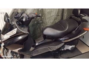 VENDS SCOTTER PIAGGIO X8