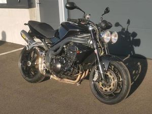 ② TRIUMPH SPEED TRIPLE 1050 2010 36919KM