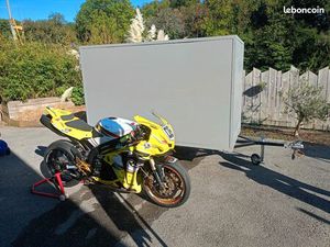YAMAHA R1 PISTE