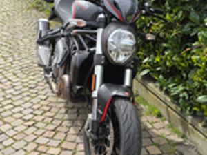 DUCATI MONSTER 821 STEALTH