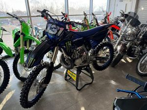2025 YAMAHA YZ 250