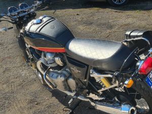 ROYAL ENFIELD INTERCEPTOR