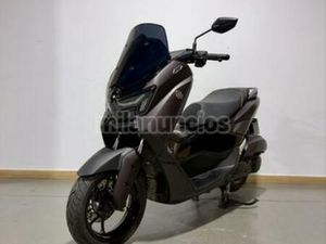 YAMAHA - NMAX