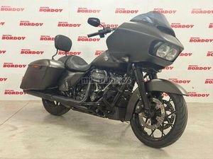 HARLEY DAVIDSON - ROAD GLIDE