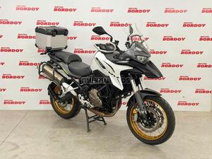 QJ MOTOR - SRT 700 X