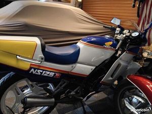 HONDA 125 NORMALEMENT ROTHMANS
