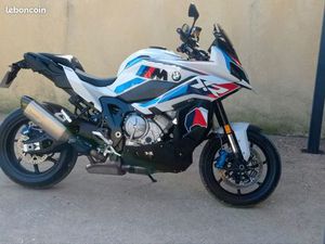 BMW M 1000 XR