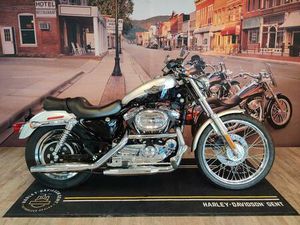 ② HARLEY-DAVIDSON SPORTSTER XL 1200 C CUSTOM