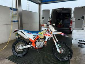 KTM 450 EXC-F SIX DAYS 2022