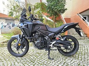 HONDA NX 500 DE JULHO DE 2024 COM 11.975 KMS GARANTIA ATÉ JULHO 2027 VENTEIRA