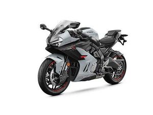 CFMOTO 675SR-R - EKSEPSJONELL BALANSE MELLOM YTELSE OG KONTROLL!