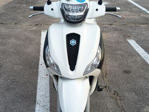 PIAGGIO MEDLEY S ABS 150 CM3, 2025 GOD.