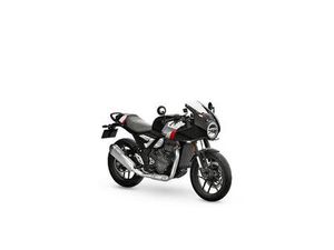 TRIUMPH THRUXTON 400