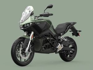 ZERO DS 15.6+ FÜHRERSCHEIN A1/B 196