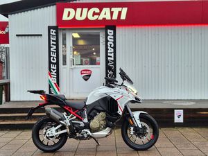 DUCATI MULTISTRADA V4S *AKRAPOVIC* • 2023