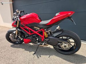 DUCATI 848 STREETFIGHTER