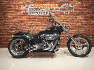 HARLEY-DAVIDSON FXCWC ROCKER CUSTOM 1580 (BJ 2009) — MOTOREN | HARLEY-DAVIDSON — MARKTPLAATS