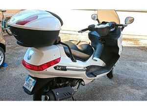 SCOOTER X-EVO 125 2011