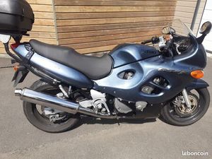 SUZUKI 750 GSXF