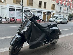 VESPA GTS 125