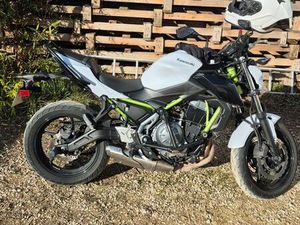 KAWASAKI Z 650