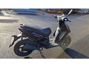 SCOOTER PIAGGO TYPHOON