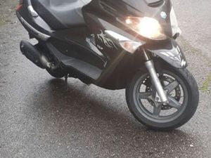 SCOOTER 125