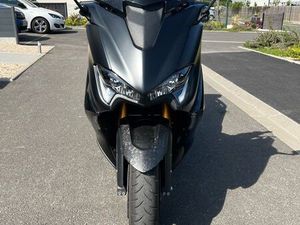TMAX TECH MAX 2020 - 11000 KM