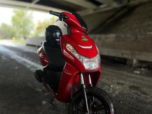 ② PEUGOET KISBEE 72 CC A KLASSE