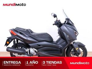 YAMAHA - XMAX 125