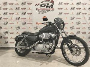 HARLEY DAVIDSON - SPORTSTER 883