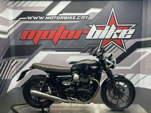 TRIUMPH - STREET TWIN