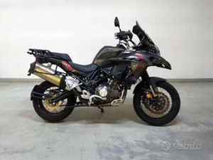 BENELLI TRK 502 X