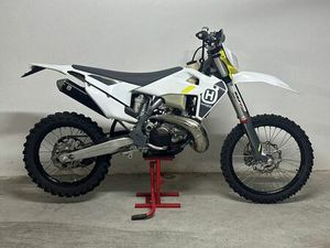 HUSQVARNA TE 300I 2022 COMO NOVA 56H REAIS! CASCAIS E ESTORIL