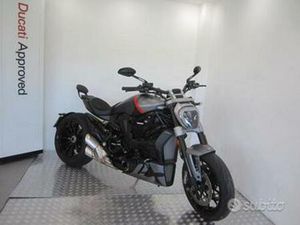 XDIAVEL BLACK STAR - 06.2021 - 9&APOS;864KM