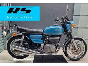 SUZUKI GT 550