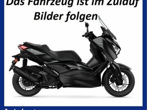 YAMAHA XMAX 125 TECH MAX MIT NAVI * BLACKMAX* B196