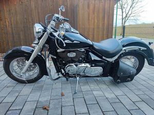 SUZUKI VL 800 VOLUSIA, TÜV NEU, REIFEN NEU, KOFFER