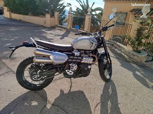 MOTO TRIUMPH SCRAMBLER 1200