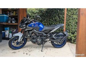 YAMAHA MT09