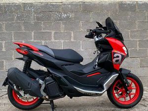 SCOOTER APRILIA SR GT 125