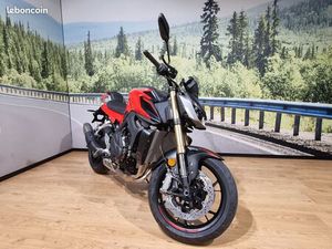 QJMOTOR SRK 800 MY25 / NEUVE / GARANTIE 3 ANS CONSTRUCTEUR / 149 EUROS - MOIS EN LOA / LIVRAISON FRANCE