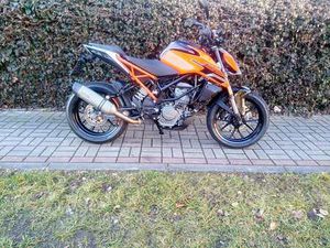 KTM DUKE 125